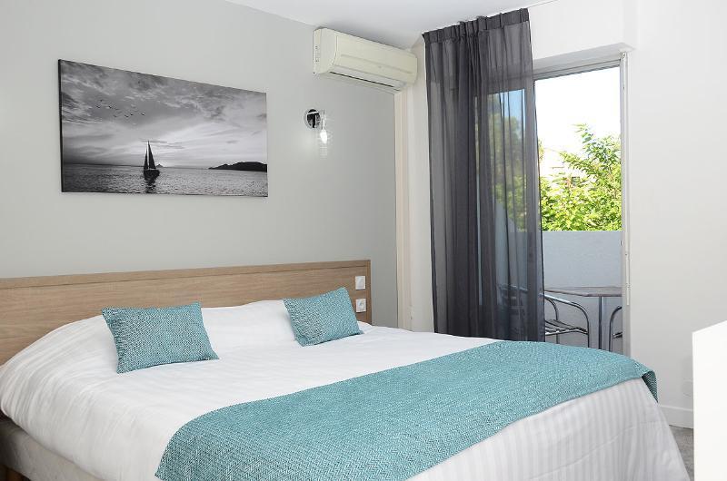 Hotel La Voile Bormes-les-Mimosas Ngoại thất bức ảnh
