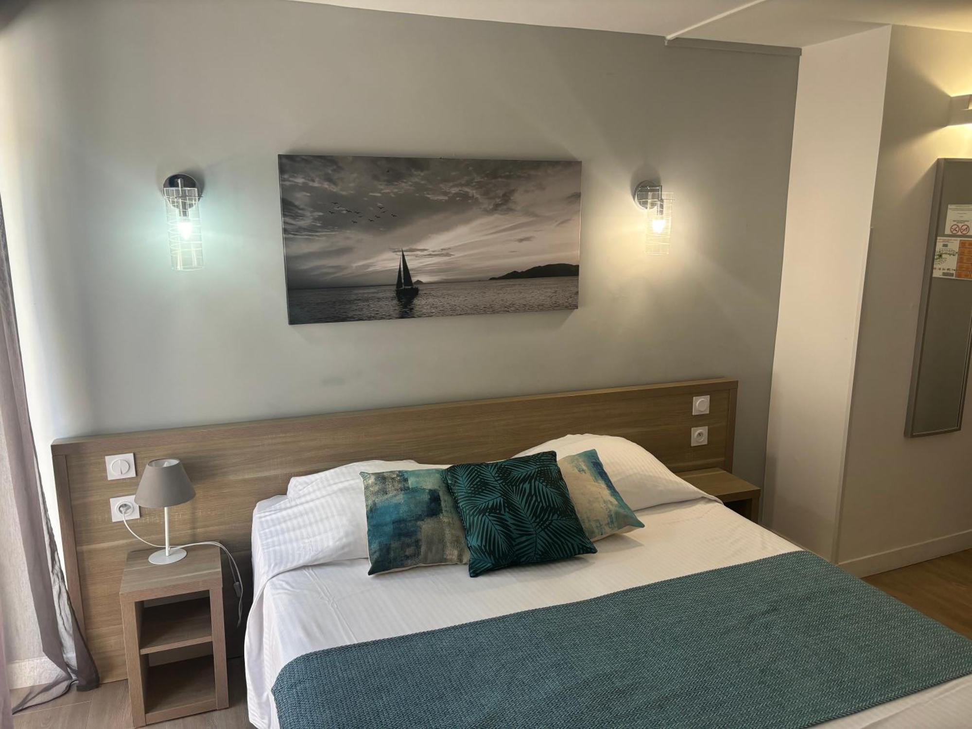Hotel La Voile Bormes-les-Mimosas Ngoại thất bức ảnh